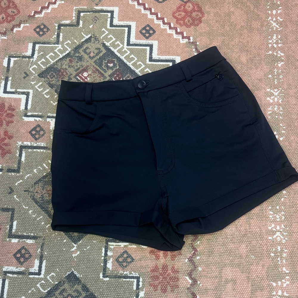 NWOT Lululemon Black Women's Shorts